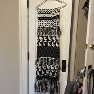 Beautiful black tan and white tasseled scarf